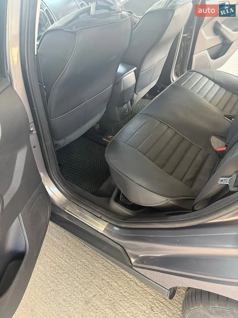 2013 Ford Focus - мініатюра 14