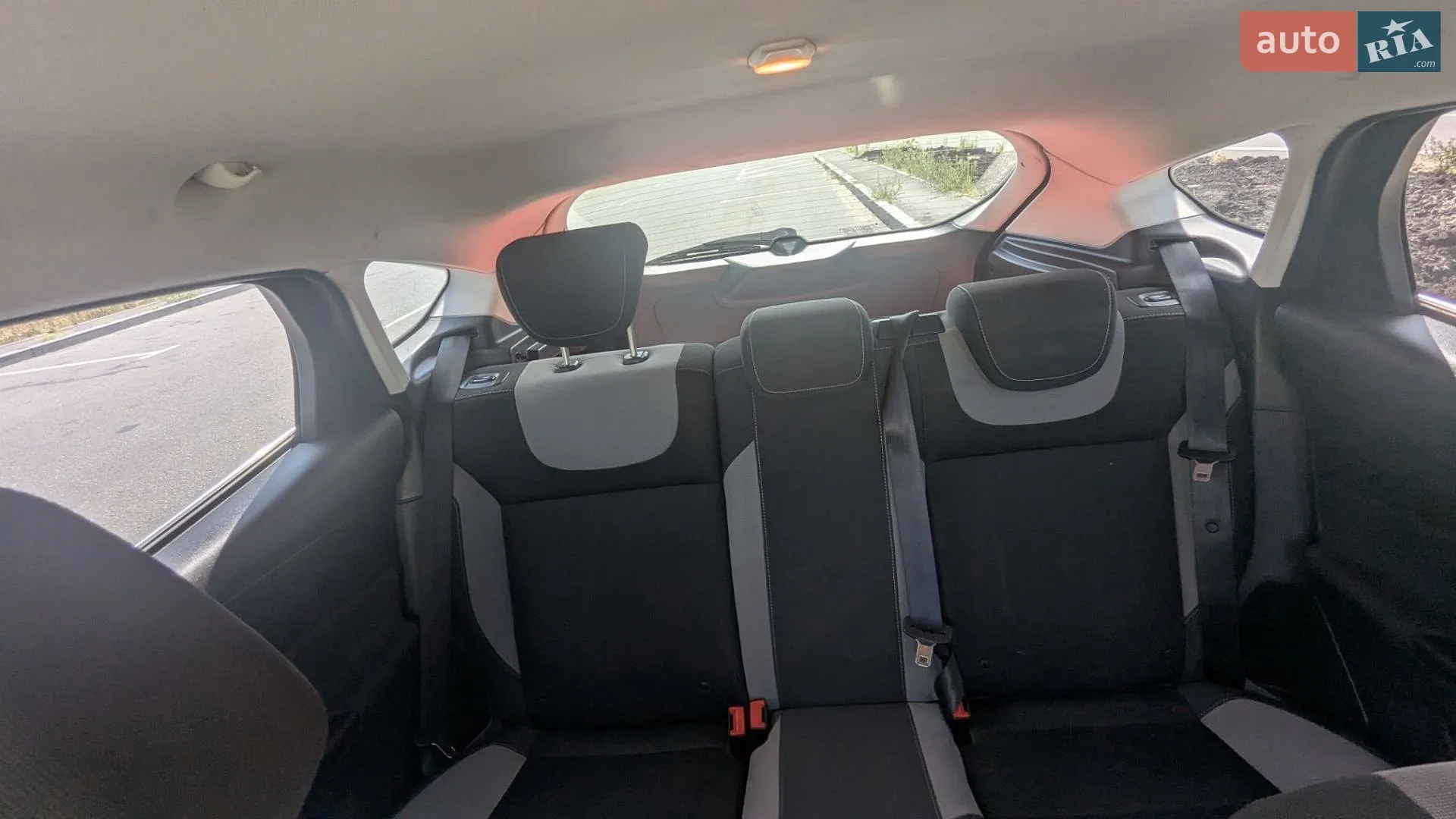 2013 Ford Focus - мініатюра 14