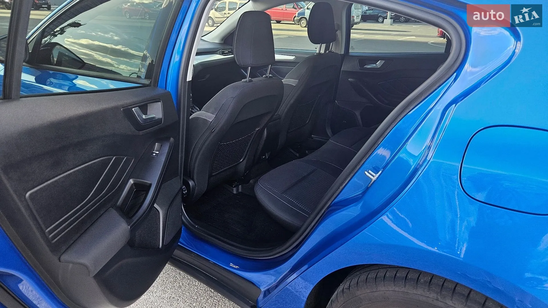 2019 Ford Focus - мініатюра 15