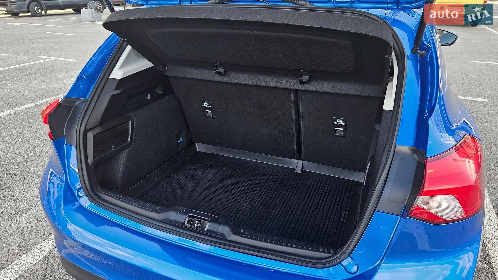 2019 Ford Focus - мініатюра 18