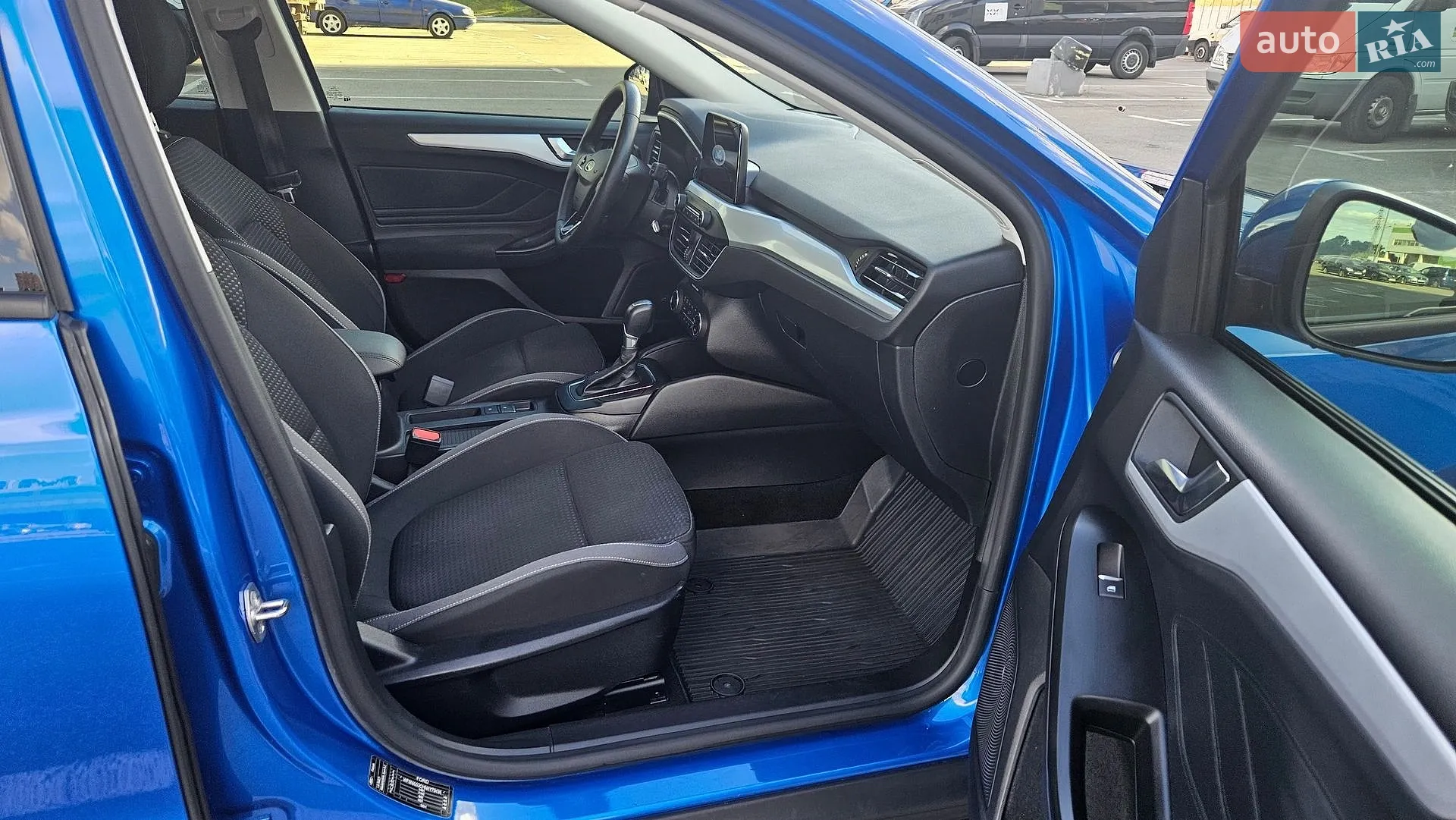 2019 Ford Focus - мініатюра 16