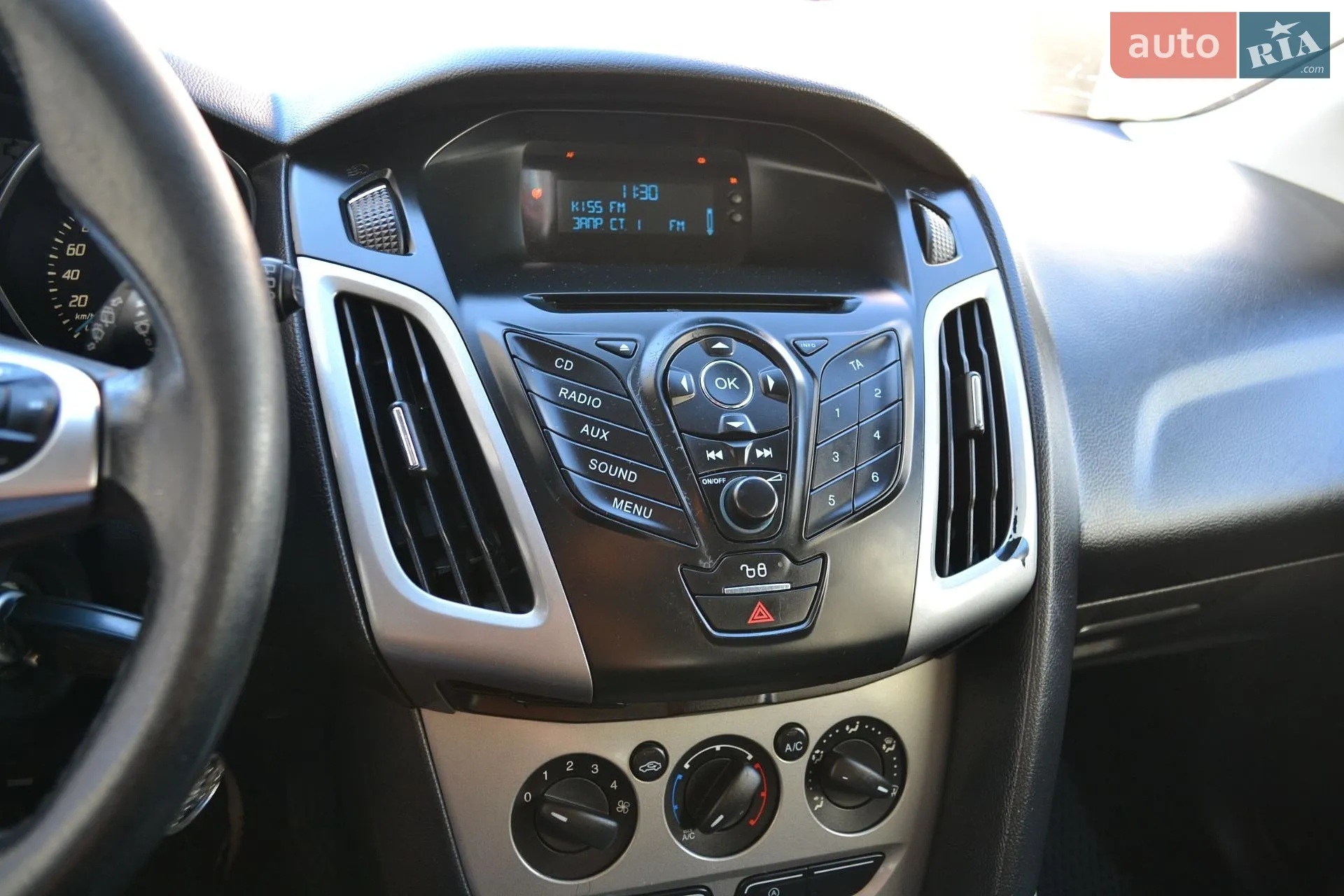 2013 Ford Focus - мініатюра 9