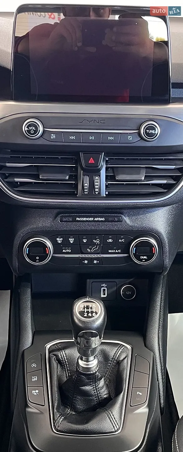 2018 Ford Focus - мініатюра 25
