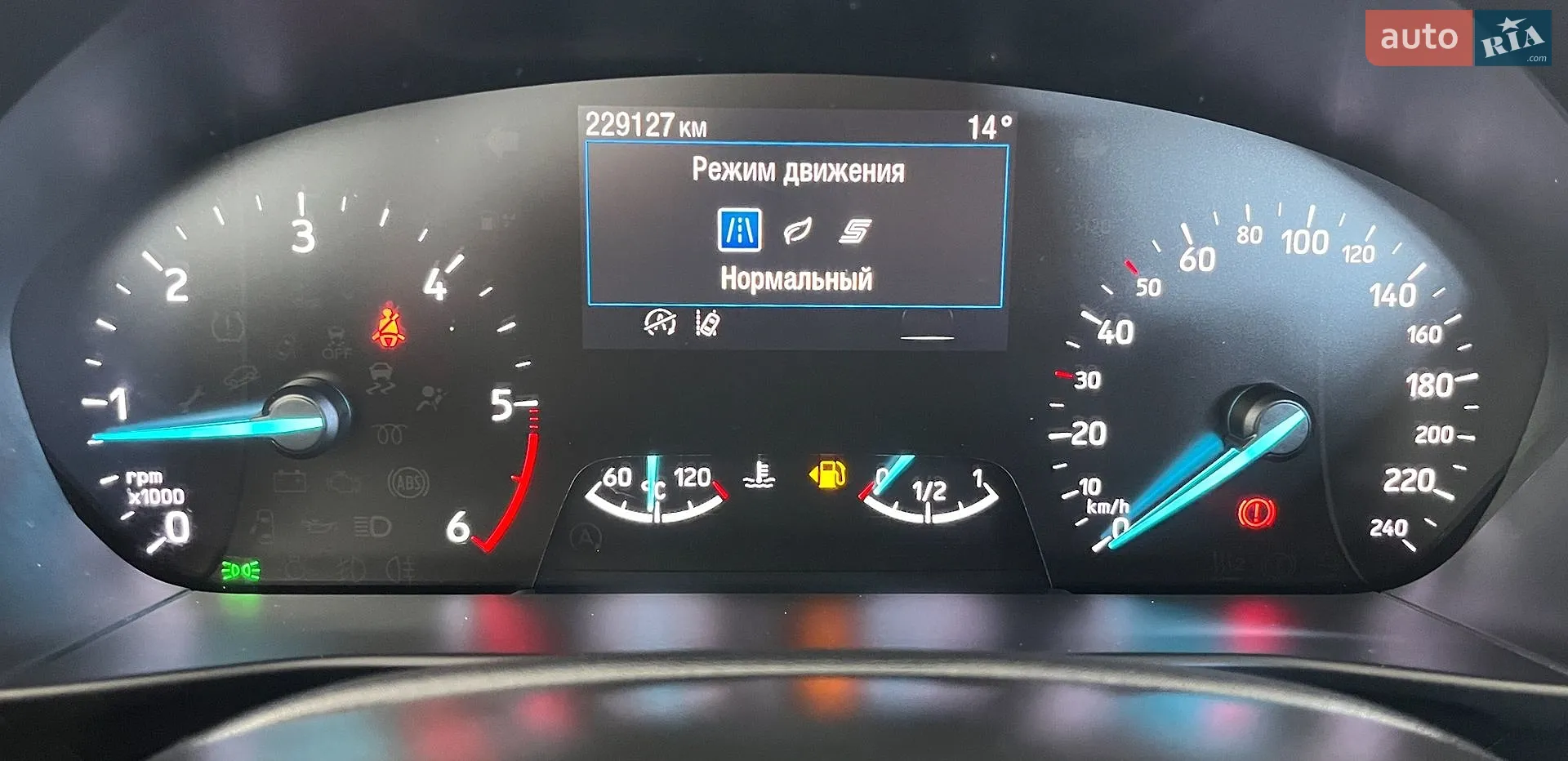 2018 Ford Focus - мініатюра 23