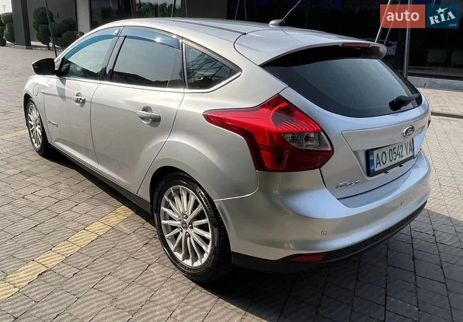 2013 Ford Focus - мініатюра 11