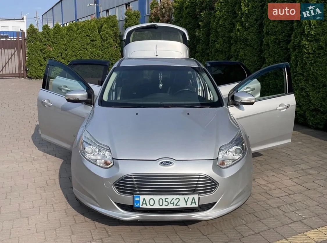 2013 Ford Focus - мініатюра 18