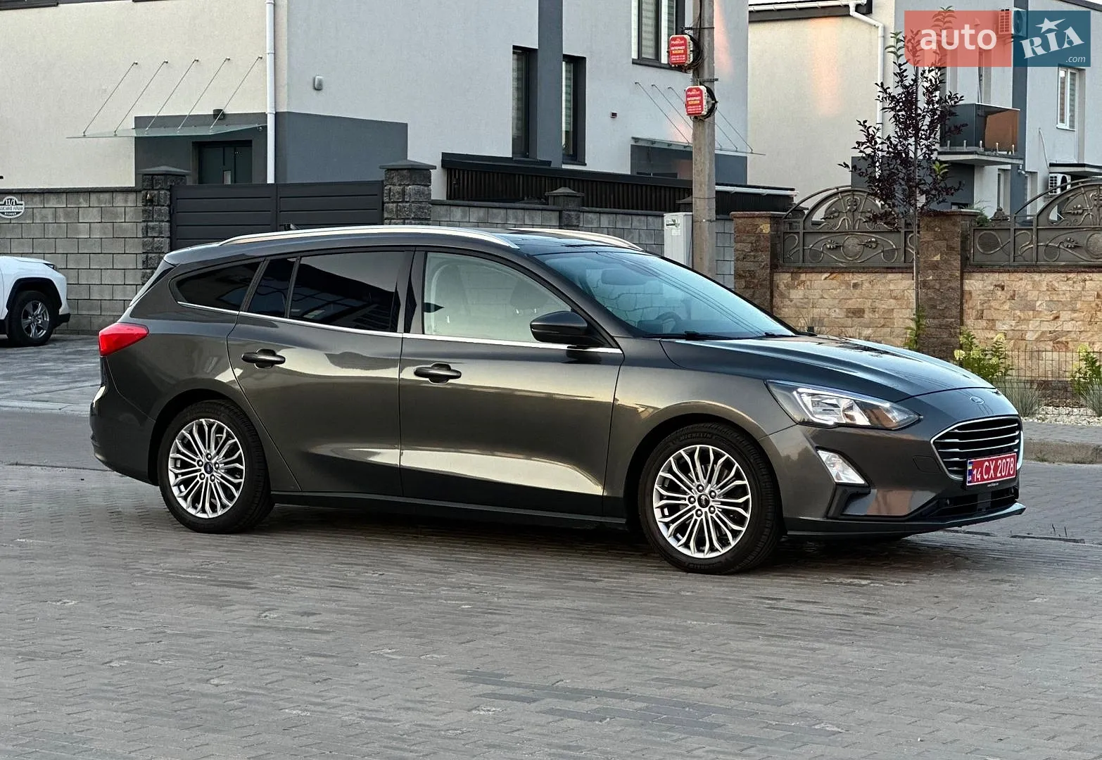 2020 Ford Focus - мініатюра 5