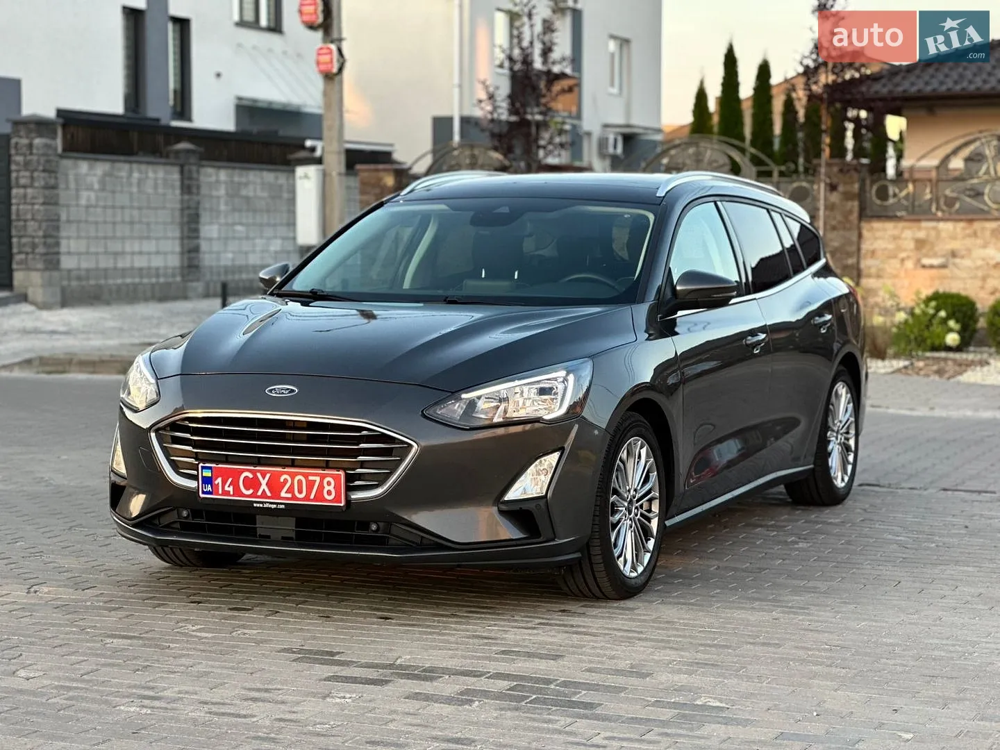 2020 Ford Focus - мініатюра 2