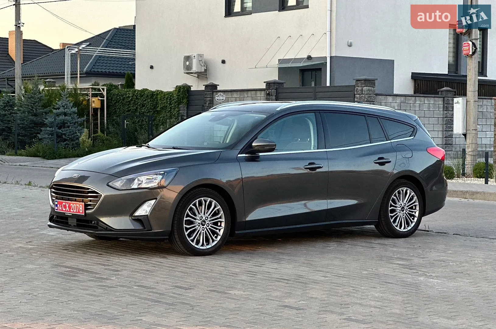 2020 Ford Focus - мініатюра 12