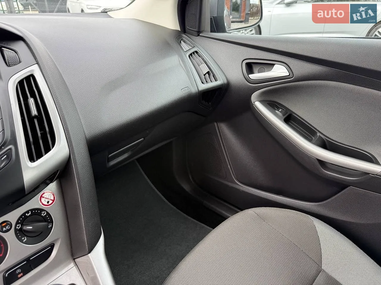 2012 Ford Focus - мініатюра 34