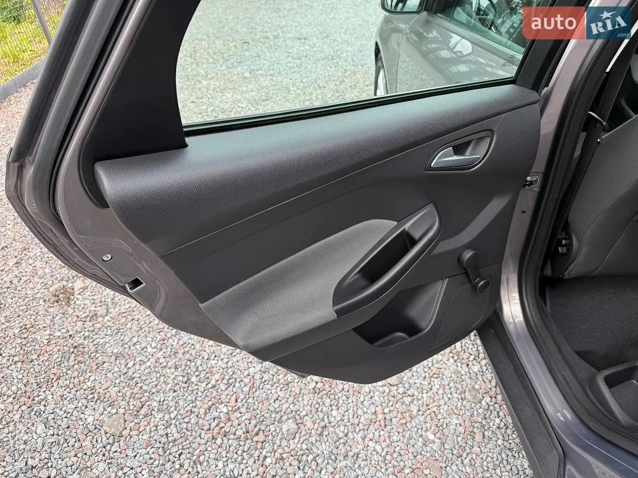 2012 Ford Focus - мініатюра 38