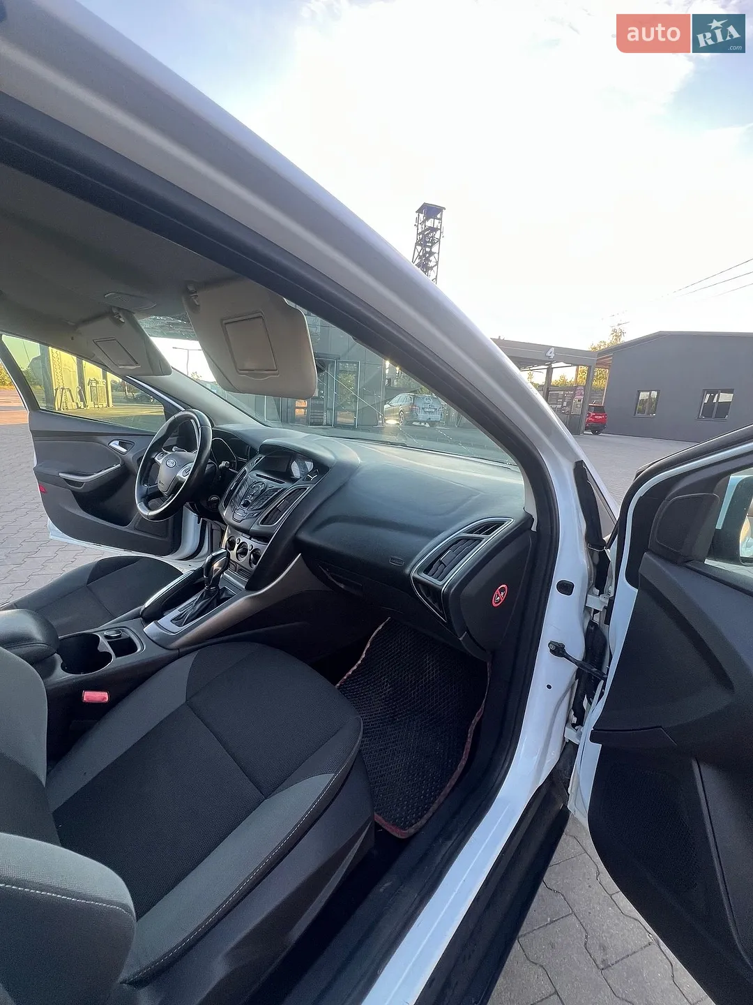 2012 Ford Focus - мініатюра 15