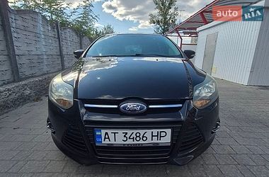 Хэтчбек Ford Focus 2014 в Ивано-Франковске