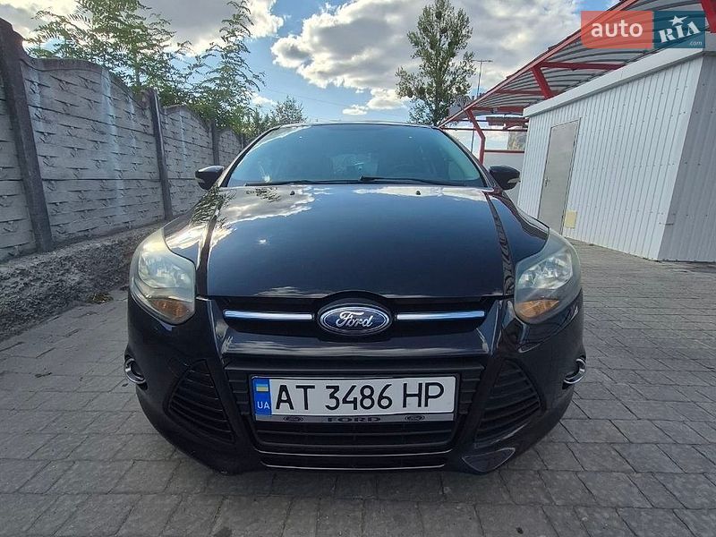 Хэтчбек Ford Focus 2014 в Ивано-Франковске