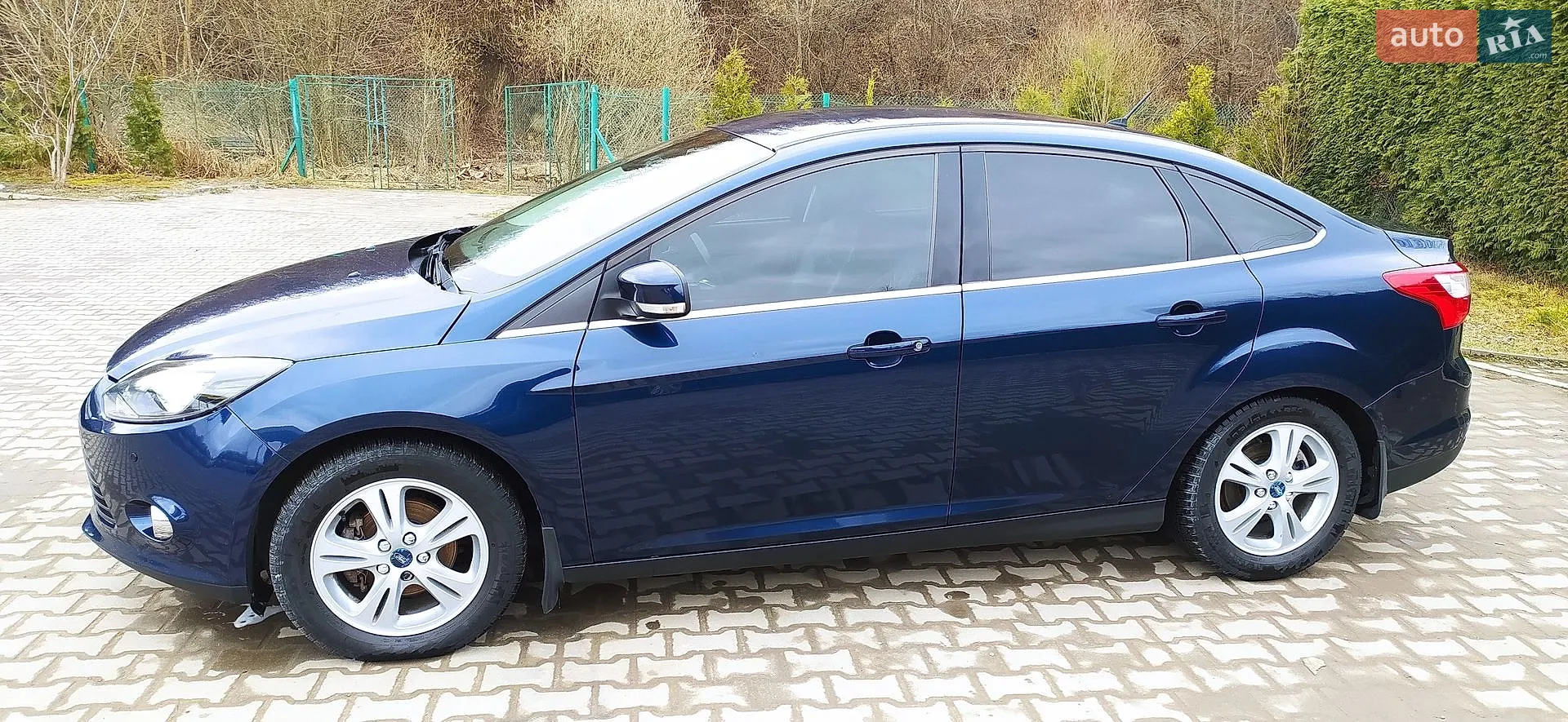 2011 Ford Focus - мініатюра 17