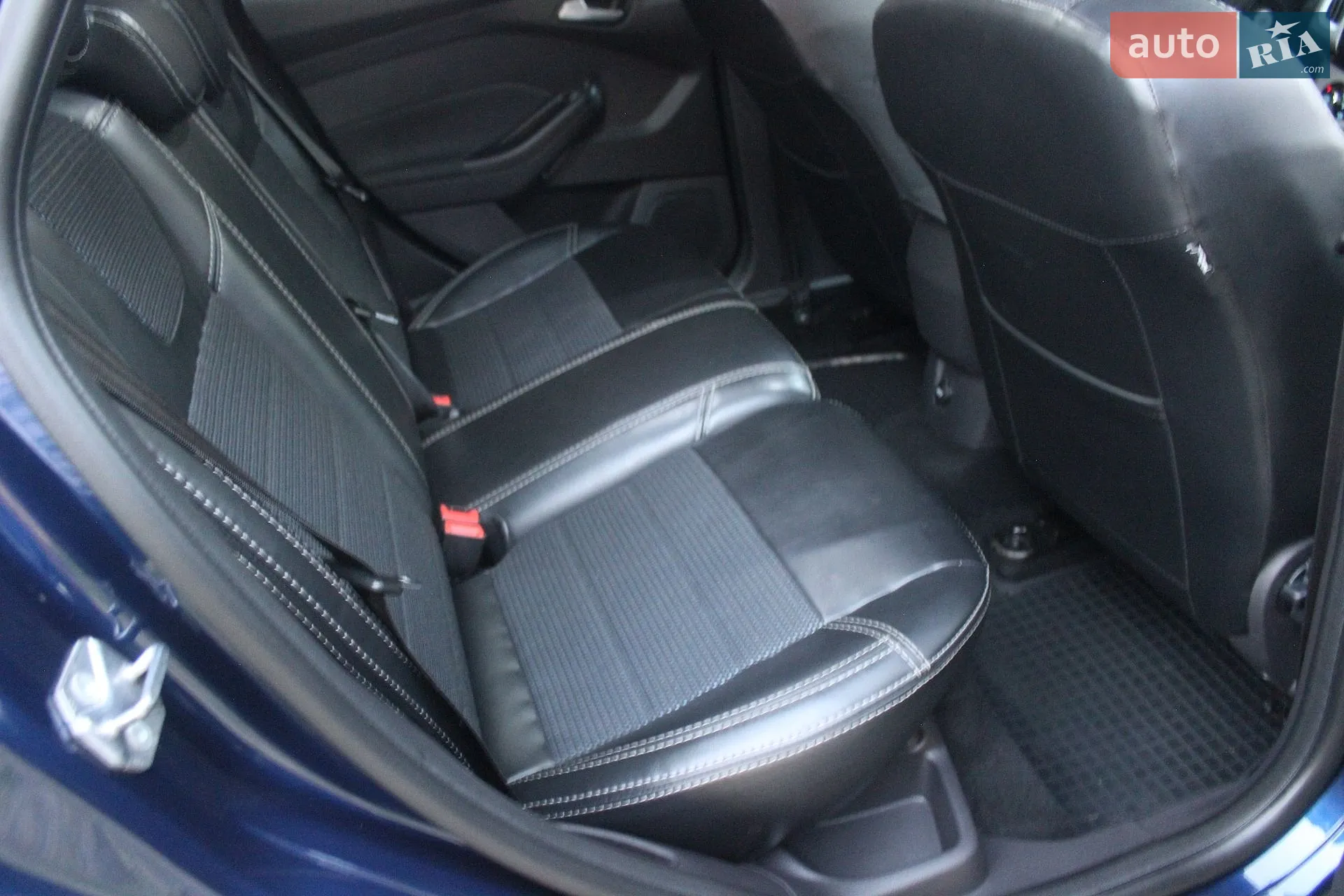 2011 Ford Focus - мініатюра 51