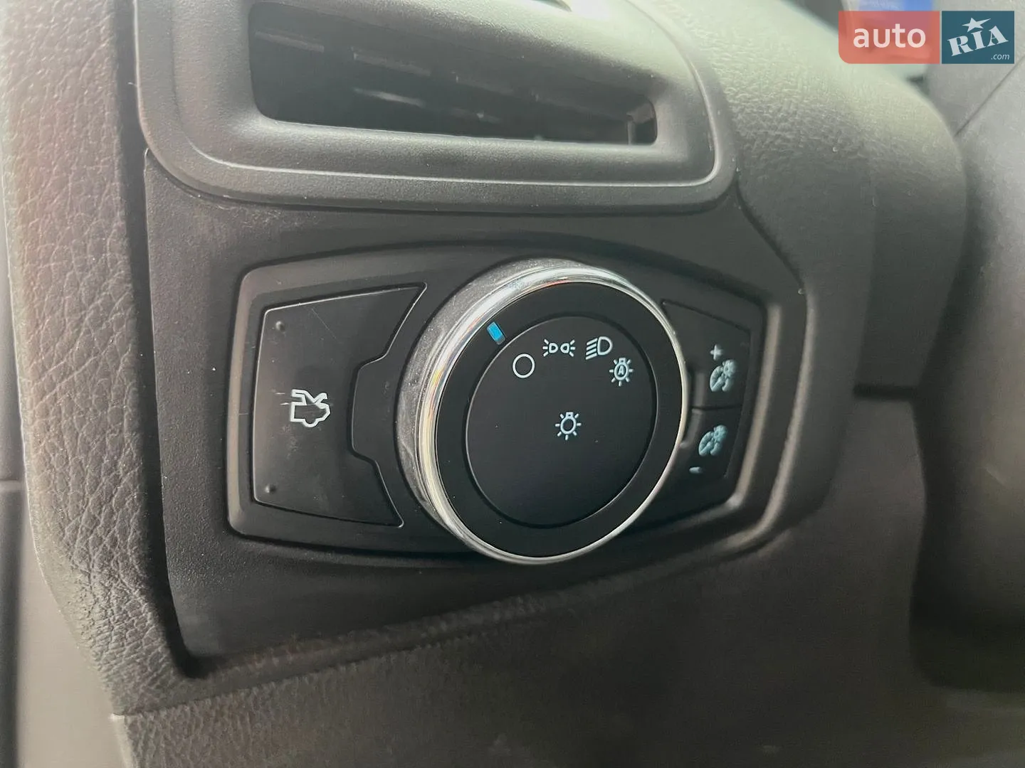 2013 Ford Focus - мініатюра 28