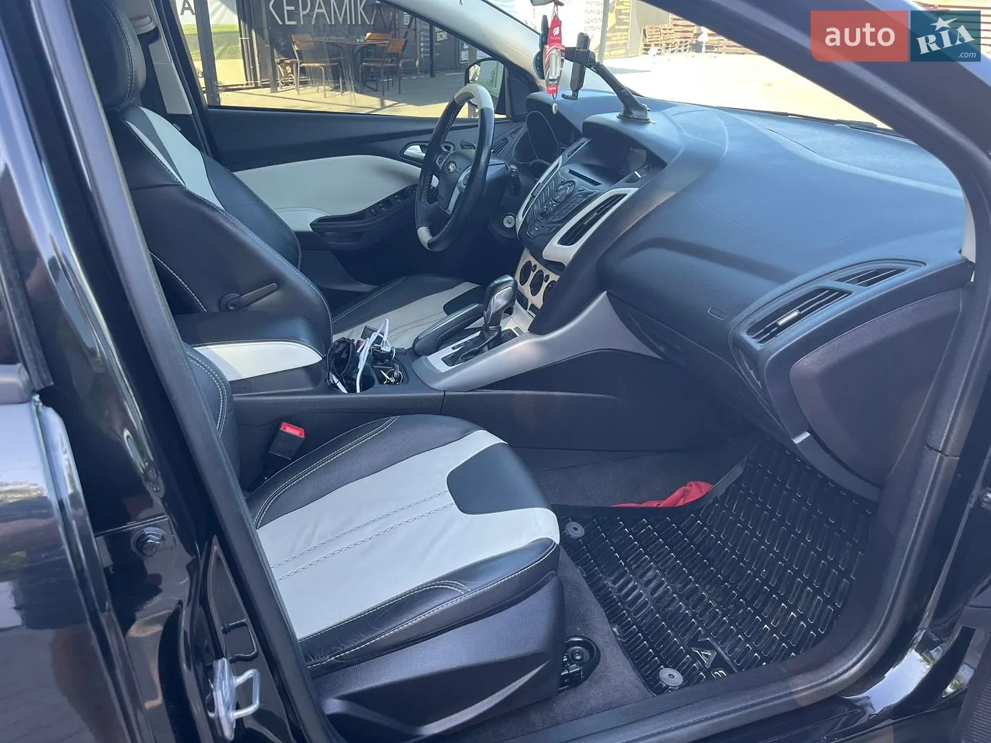 2013 Ford Focus - мініатюра 9