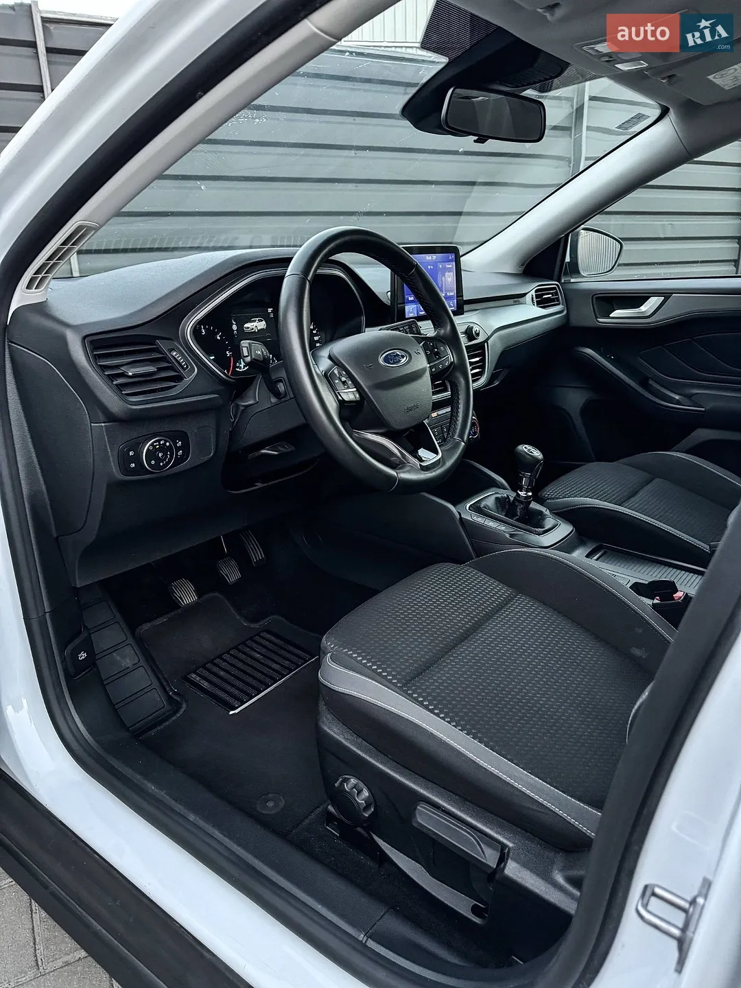 2022 Ford Focus - мініатюра 3