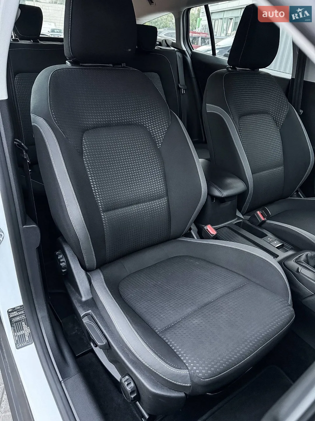 2022 Ford Focus - мініатюра 20