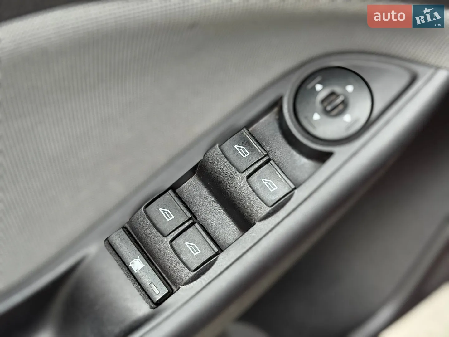 2013 Ford Focus - мініатюра 13
