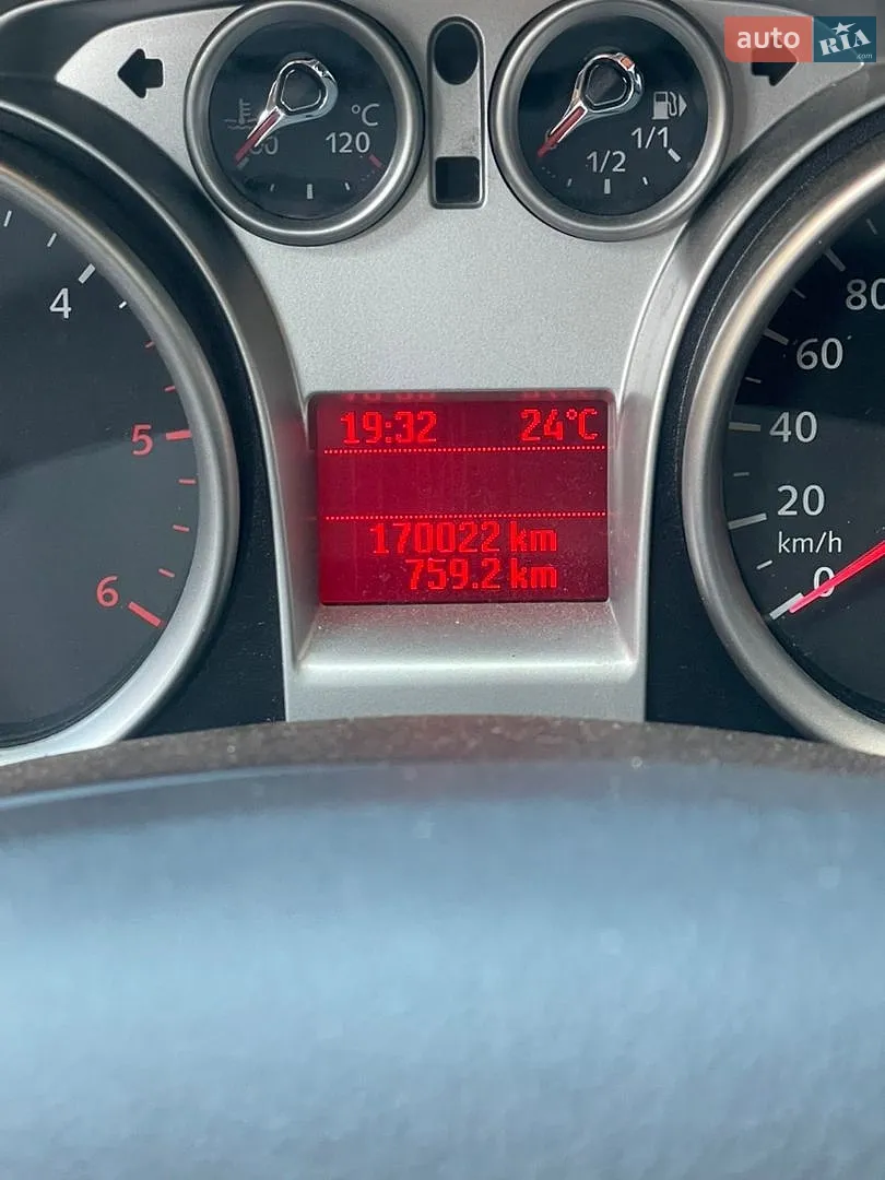 2010 Ford Focus - мініатюра 15