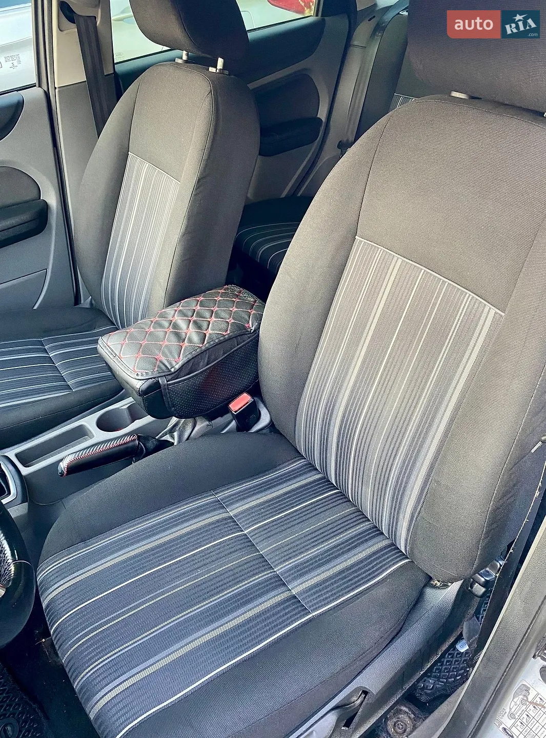 2011 Ford Focus - мініатюра 9