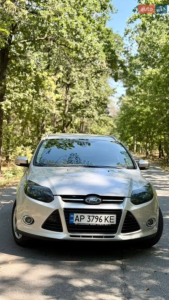 2010 Ford Focus - мініатюра 14