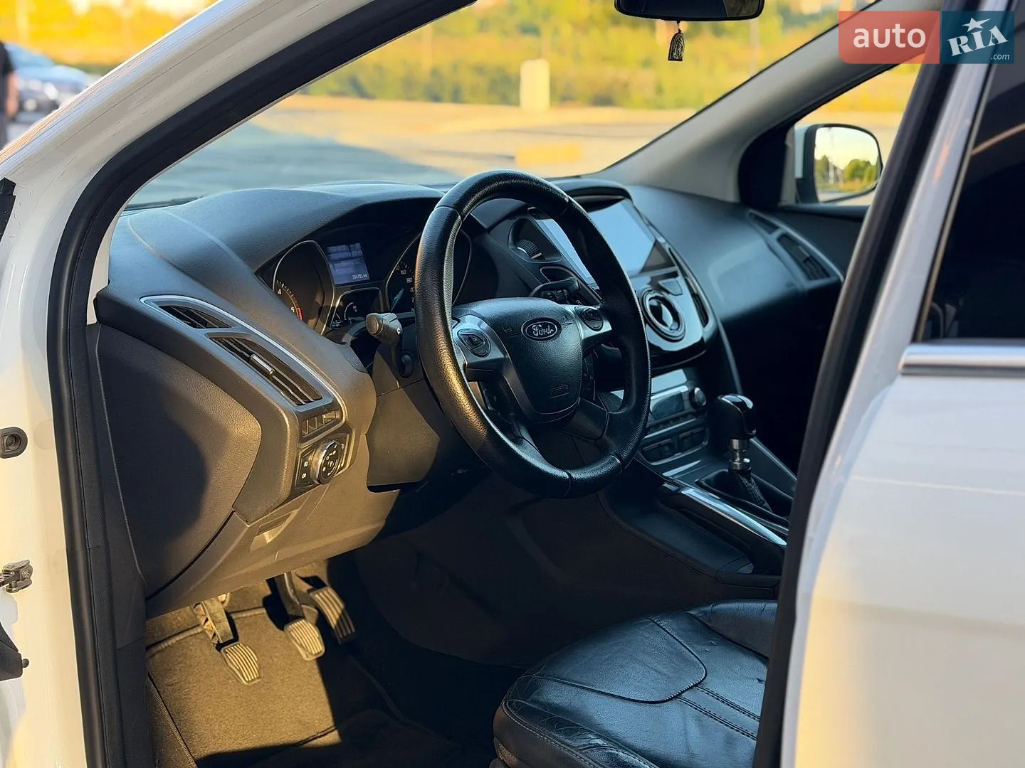 2012 Ford Focus - мініатюра 9