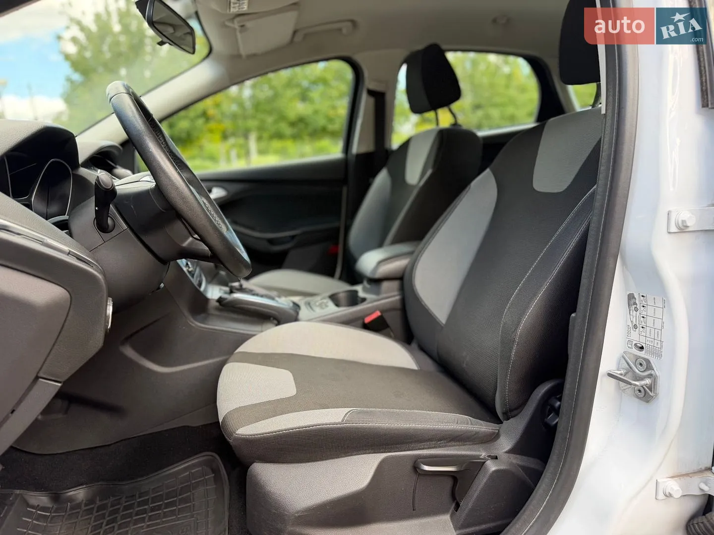 2012 Ford Focus - мініатюра 27