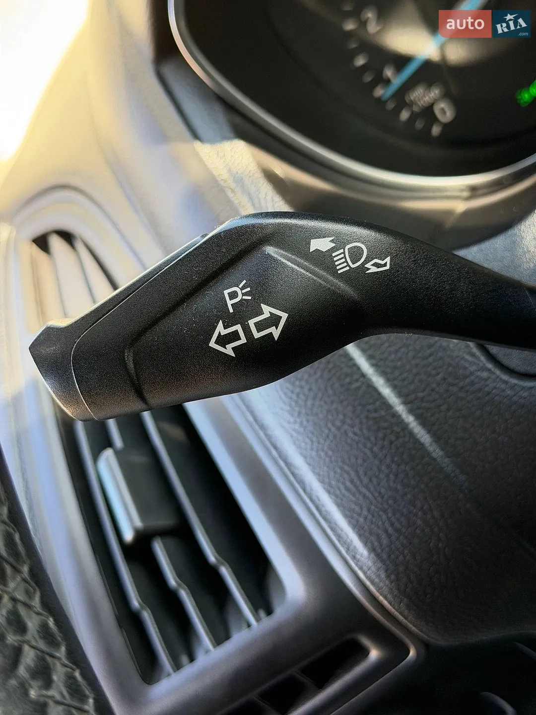 2015 Ford Focus - мініатюра 26