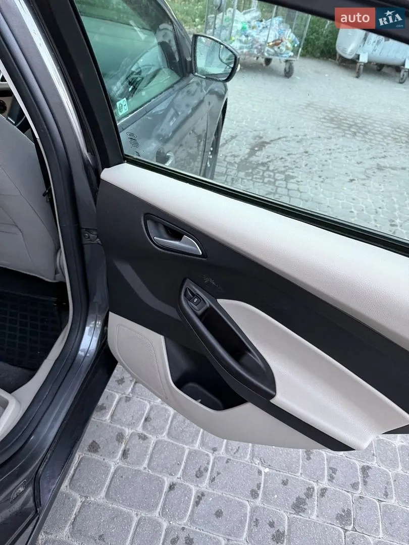 2014 Ford Focus - мініатюра 26