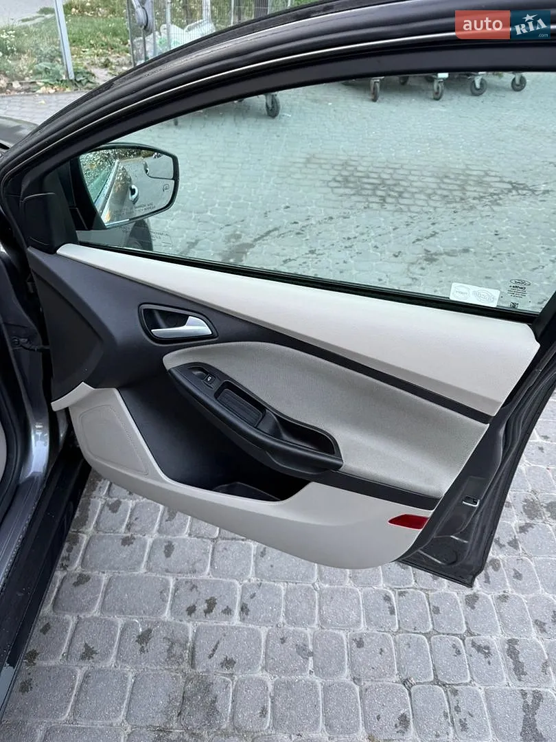 2014 Ford Focus - мініатюра 28
