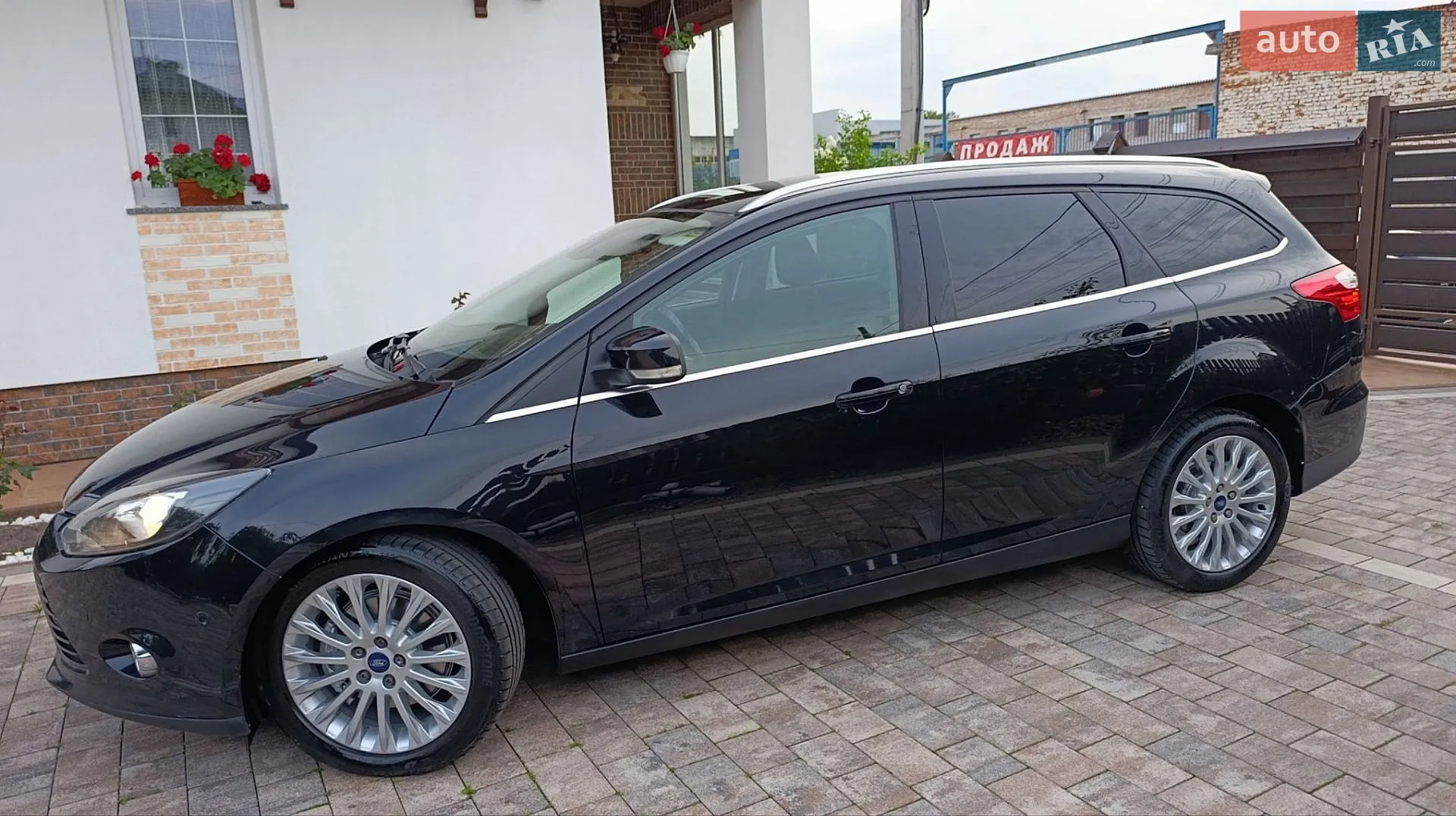 2011 Ford Focus - мініатюра 3