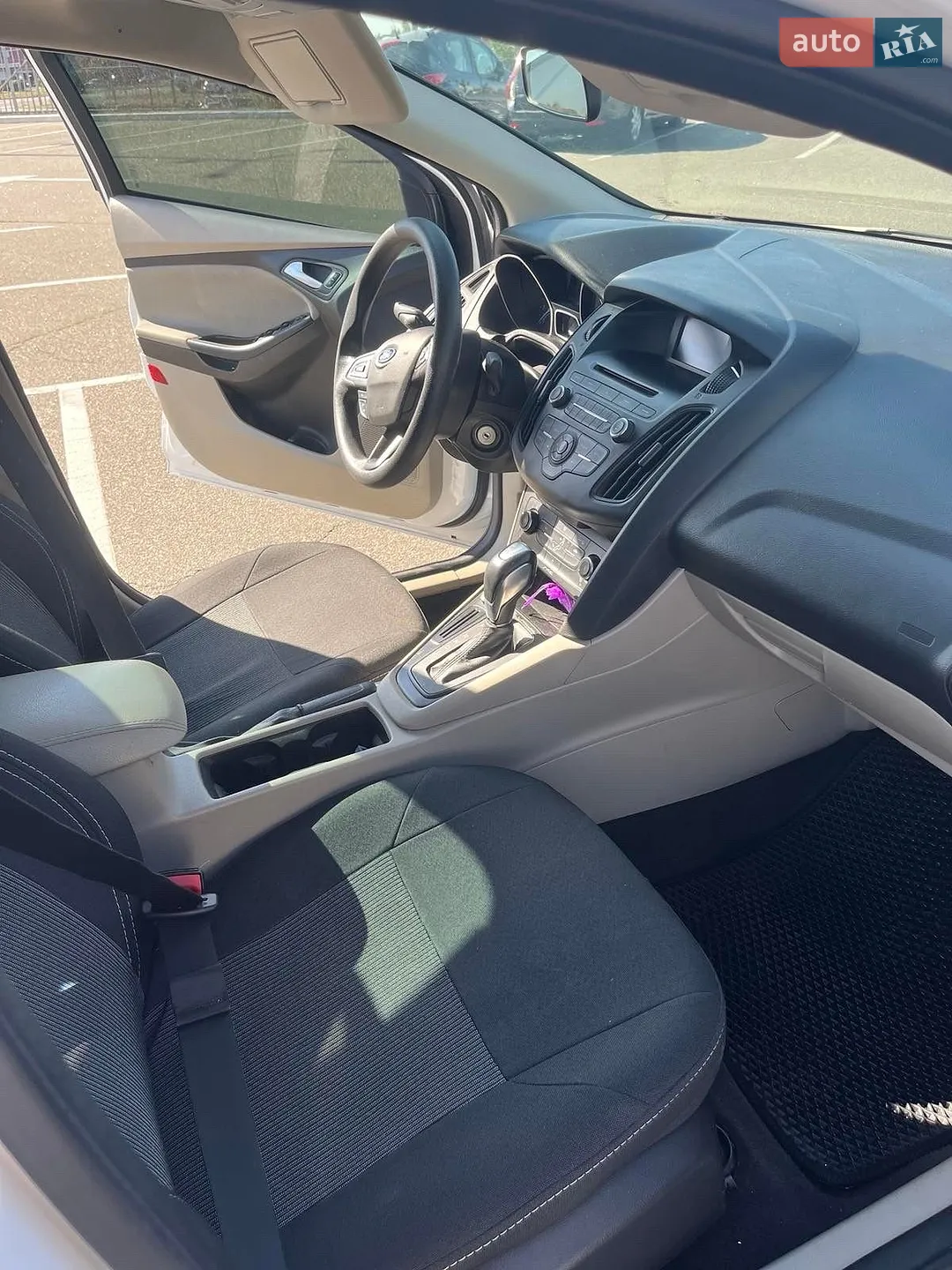 2015 Ford Focus - мініатюра 28