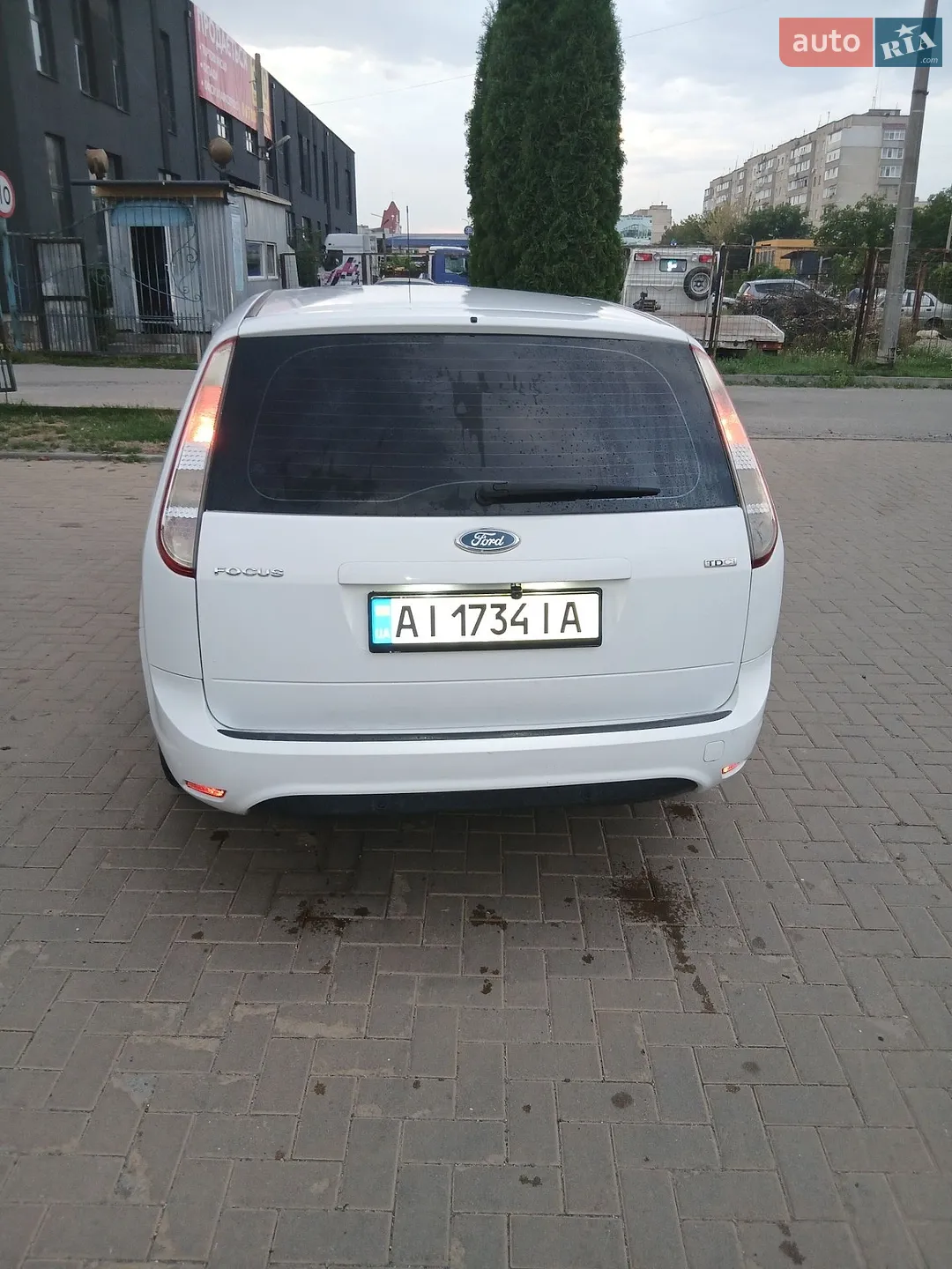 2010 Ford Focus - мініатюра 9