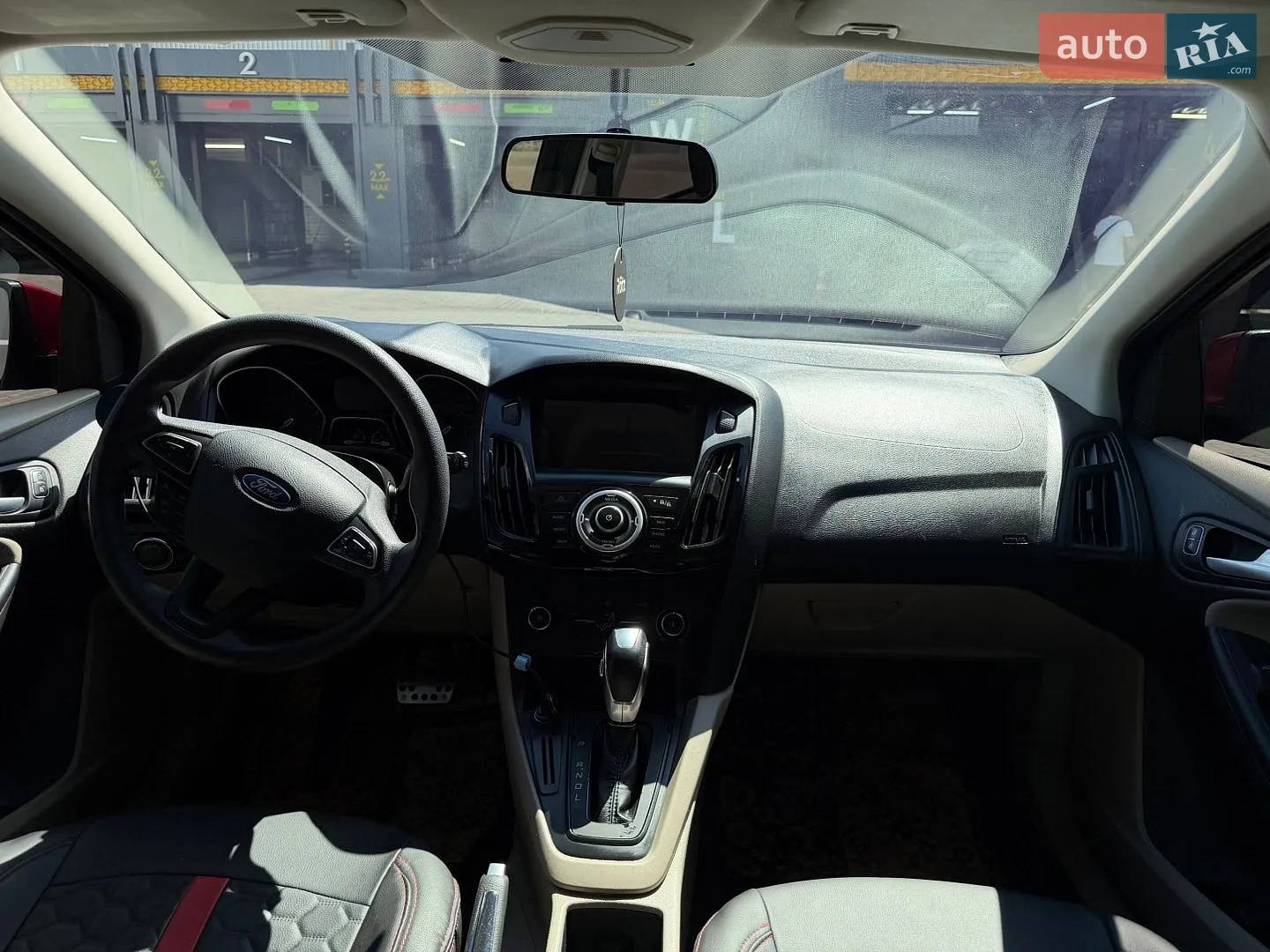 2015 Ford Focus - мініатюра 9