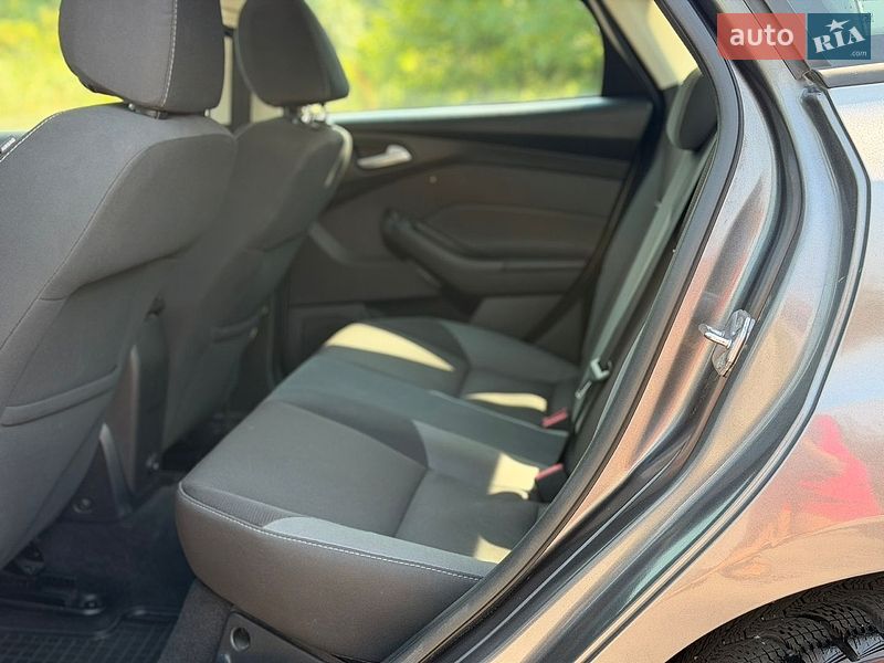 Седан Ford Focus 2012 в Запоріжжі