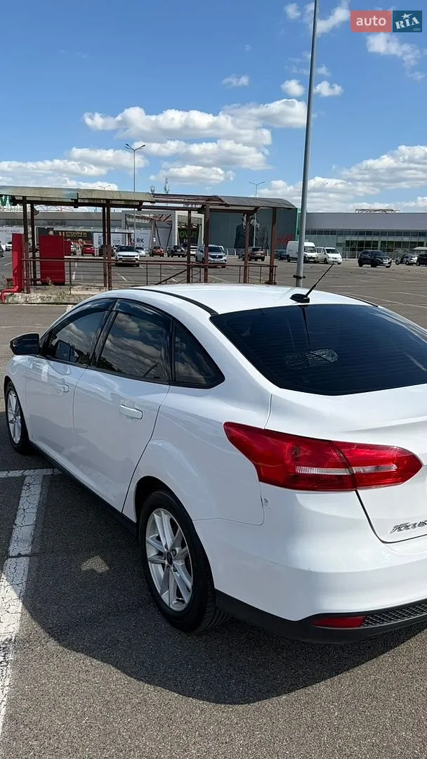 2016 Ford Focus - мініатюра 4