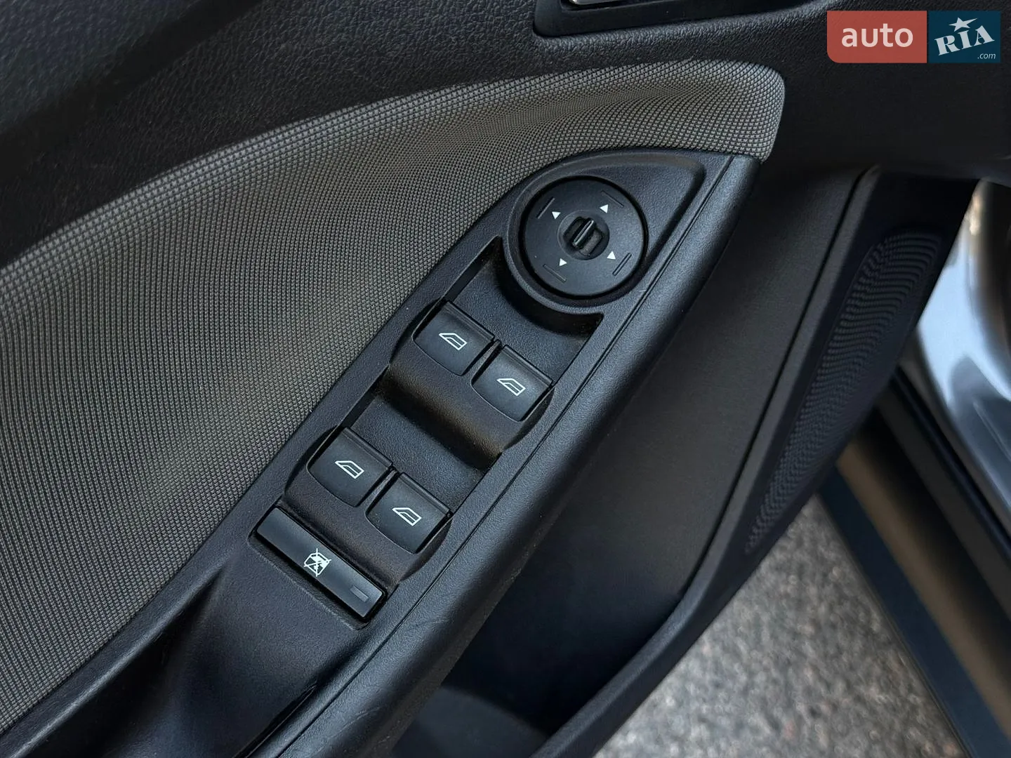 2013 Ford Focus - мініатюра 36