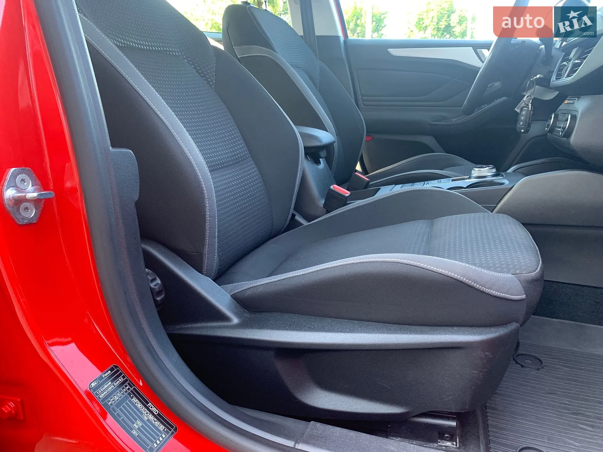 2019 Ford Focus - мініатюра 15