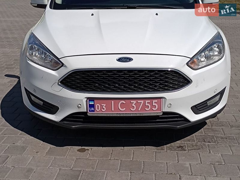 Универсал Ford Focus 2015 в Тернополе фото Универсал Ford Focus 2015 в Тернополе