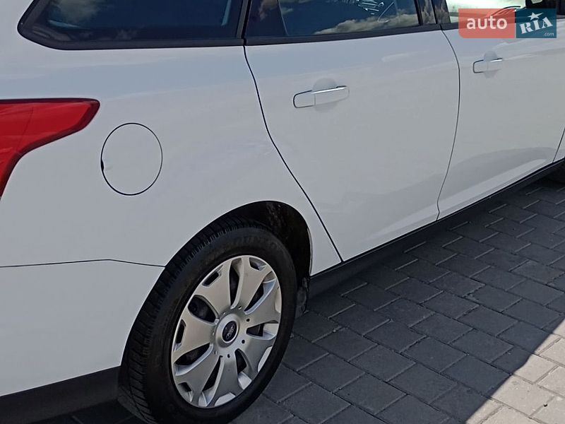 Универсал Ford Focus 2015 в Тернополе фото 14 Универсал Ford Focus 2015 в Тернополе