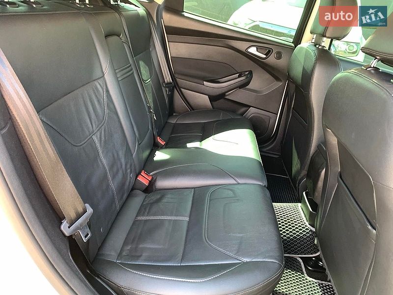 Хэтчбек Ford Focus 2015 в Виннице