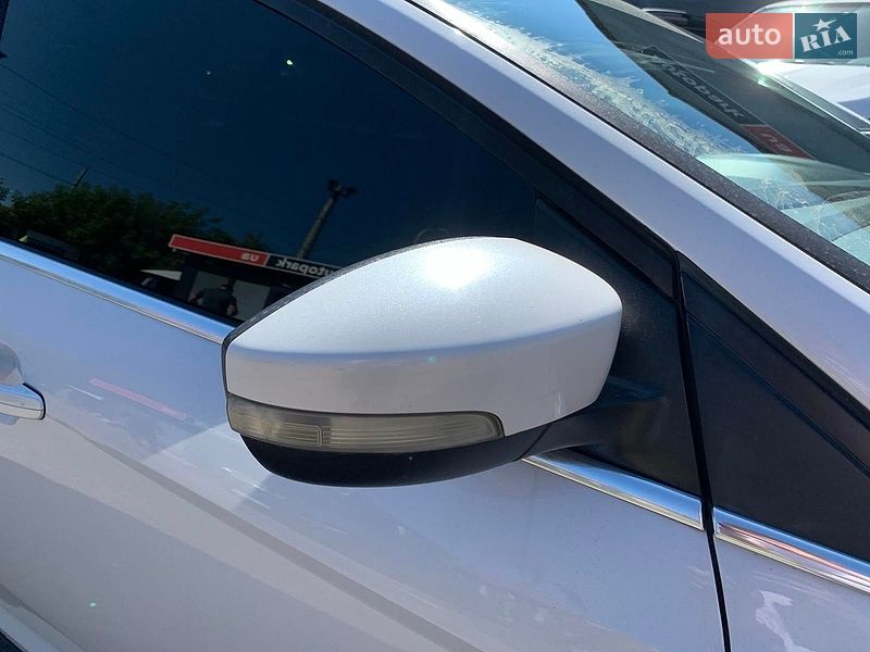 Хэтчбек Ford Focus 2015 в Виннице