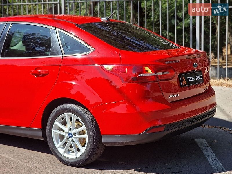 Седан Ford Focus 2016 в Одесі