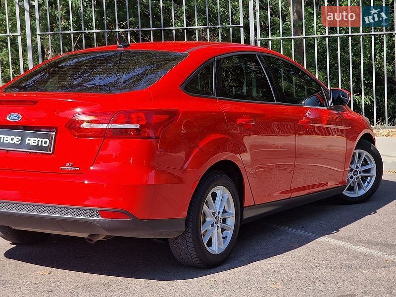Седан Ford Focus 2016 в Одесі