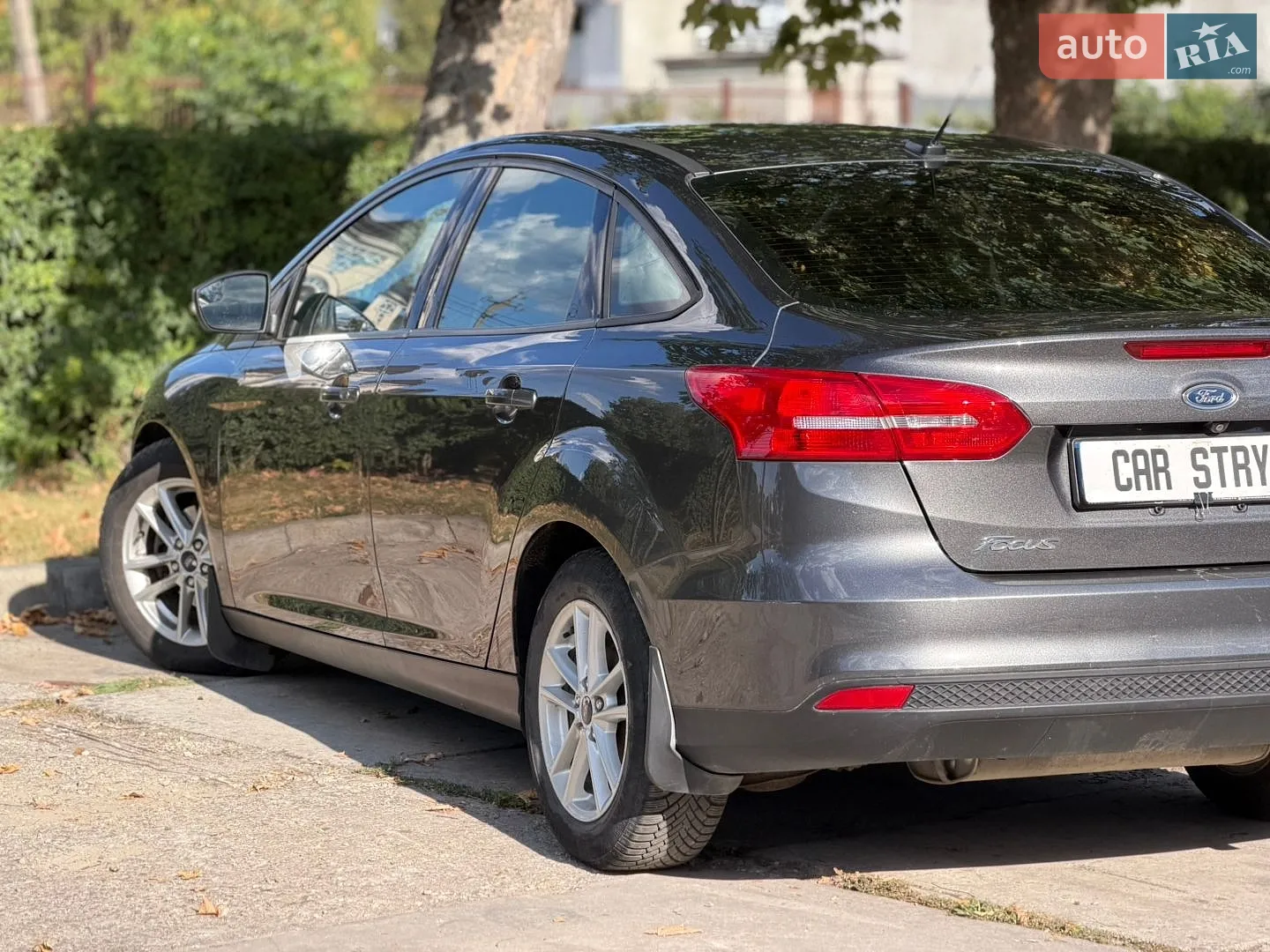 2016 Ford Focus - мініатюра 14