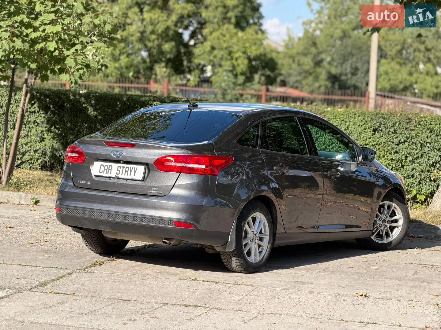 2016 Ford Focus - мініатюра 19