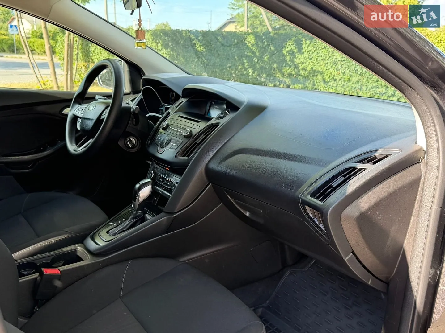 2016 Ford Focus - мініатюра 23